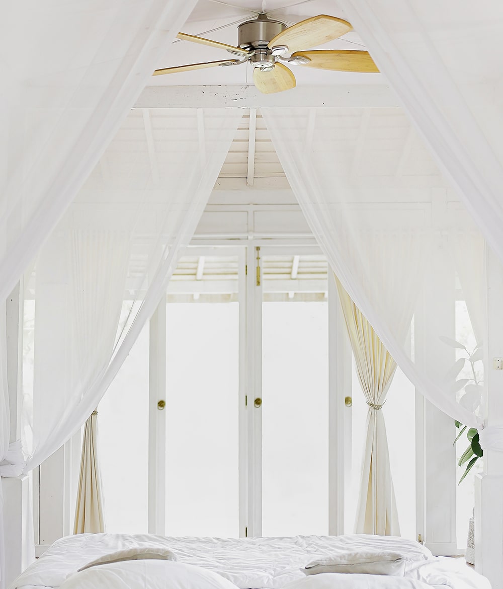 Luxurious bed for a weekend thrill